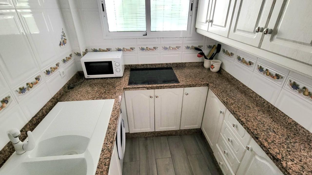 Apartamento Sol De Carabeo Нерха Экстерьер фото